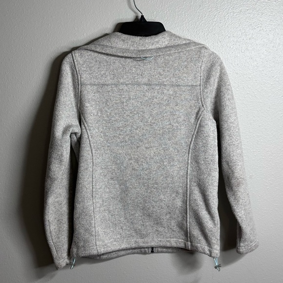 New Balance Women Gray Full Zip Sweater Jacket size petite Small. - Picture 5 of 8